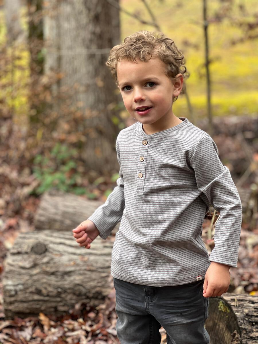 Ribbed Henley - Tan/Grey Stripes