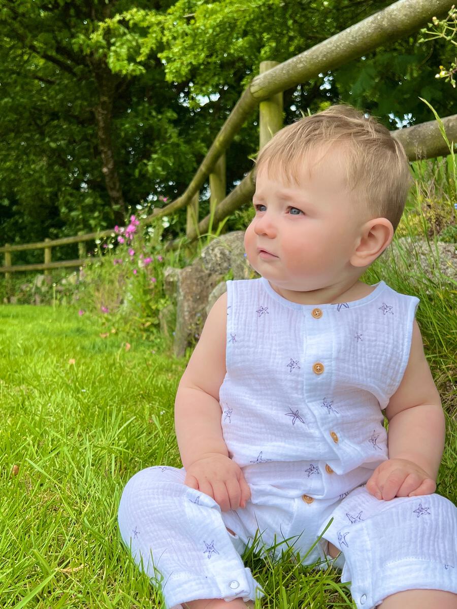 MEWAN Romper, White Starfish