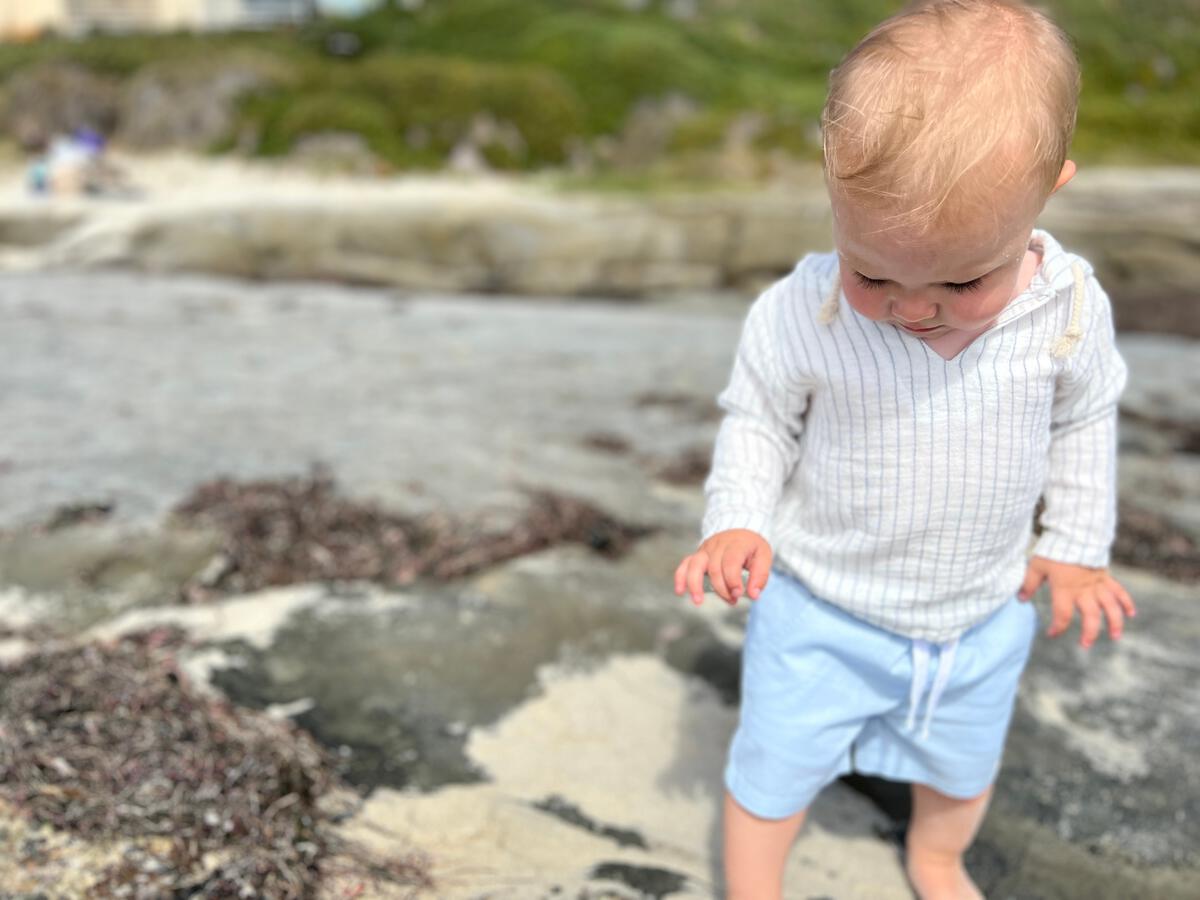 ST. IVES Hooded Top, White/Blue Stripe